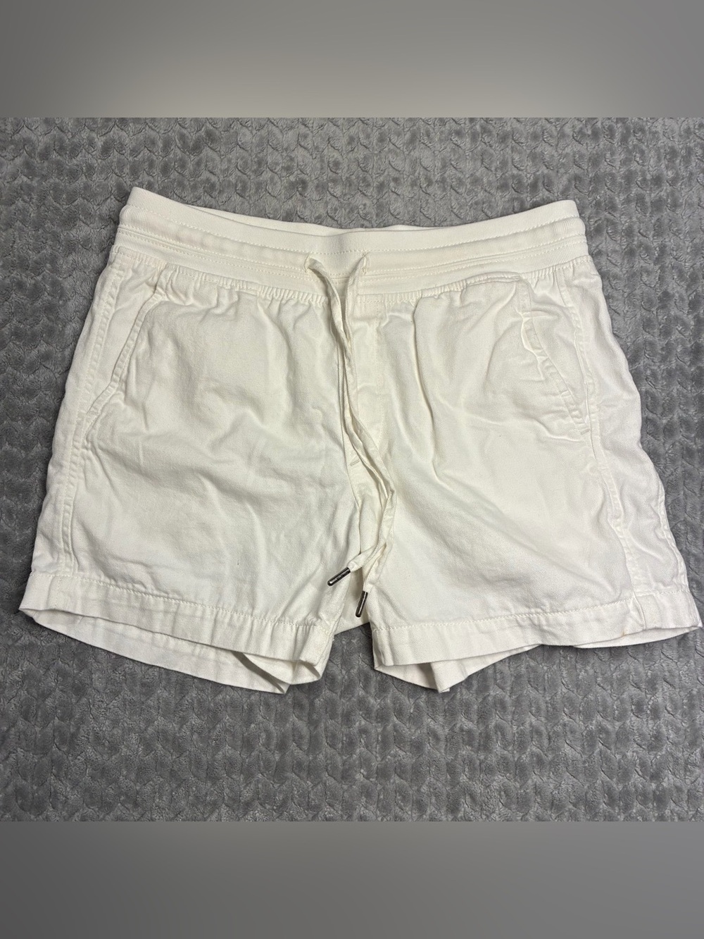 Orvis White Drawstring Athletic Shorts
